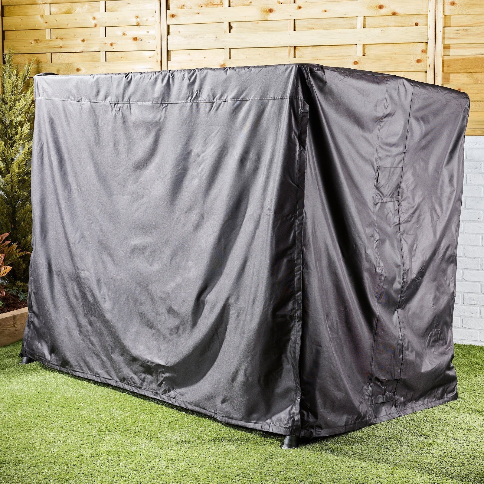 Care and Storage Tips for Winter-Proofing your Garden Furniture